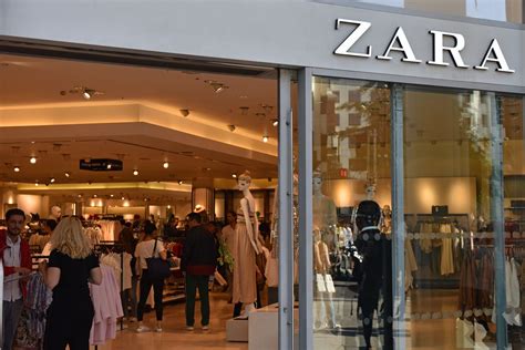 Zara, Versace, Moschino: brands are accused of using racial 